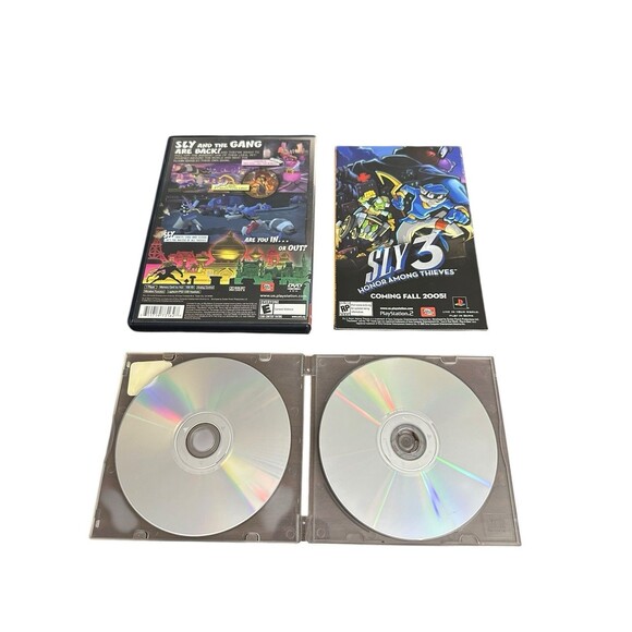 Sly 2 Band of Thieves PS2 Disc Sly Cooper And The Thievius Raccoonus Disc - Picture 2 of 14